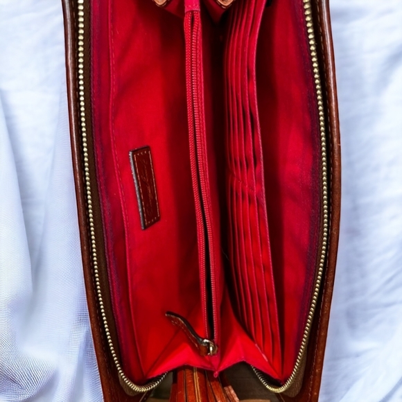 HOST PICK 😊 Vtg Dooney & Bourke Ostrich Leather Bag - Picture 8 of 9